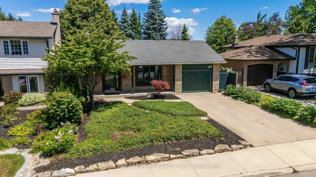 Additional image 32 of 179 Appleford Crt