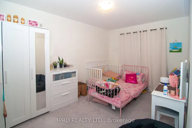 Additional image 15 of 220 Lagerfeld Dr Unit 15