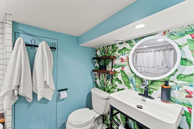 Additional image 45 of 359 Wolverleigh Blvd