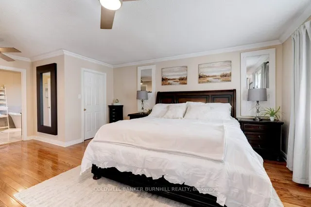 Additional image 32 of 27 Pinewoods Dr