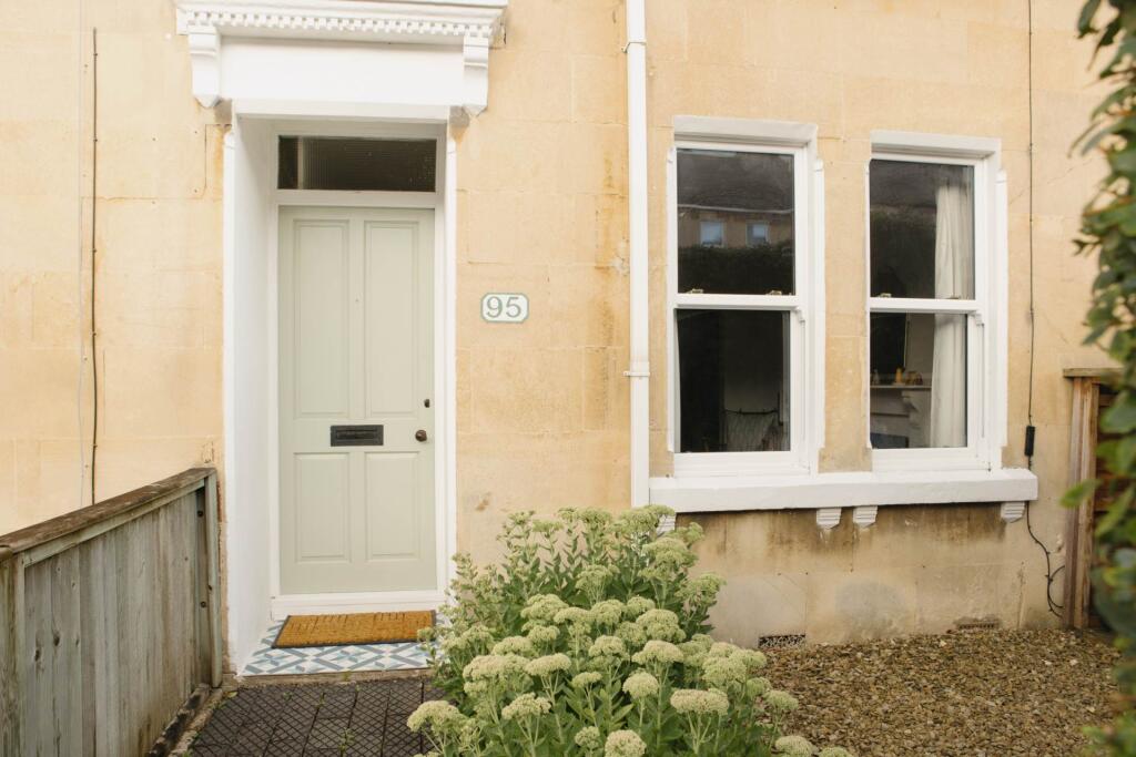 West Avenue, Oldfield Park