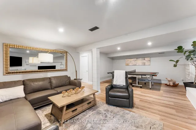 Additional image 33 of 54 East Crest