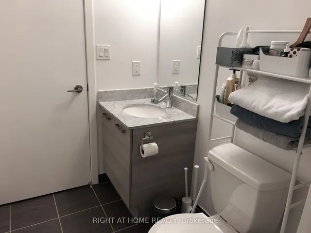 Additional image 11 of 68 Abell St Unit 846