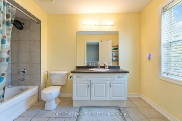 Additional image 18 of 1085 Harrogate Dr Unit 35