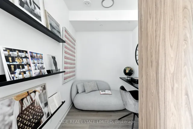 Additional image 11 of 863 St Clair Ave Unit 301