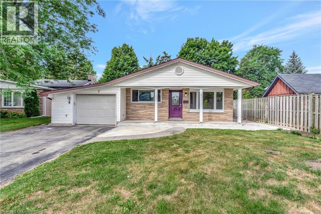8 MAYFAIR Court|Kitchener, Ontario N2A1M9
