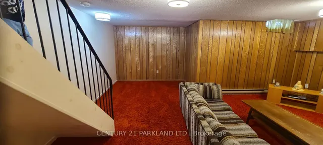 Additional image 16 of 42 Antibes Dr