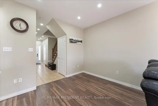 Additional image 19 of 285 Southbrook Dr