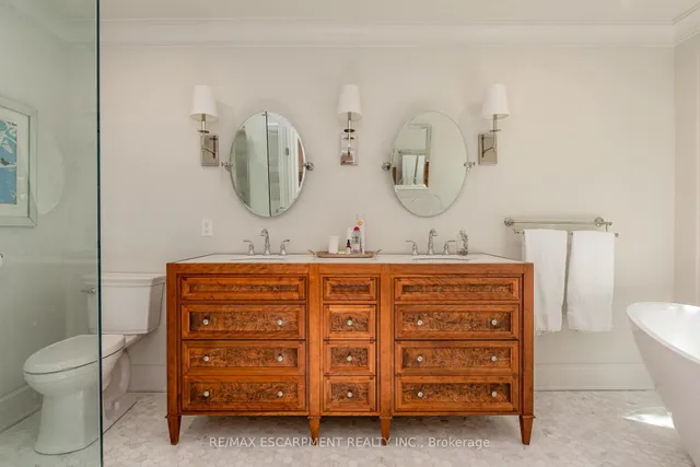 Additional image 31 of 1353 Hazelton Blvd