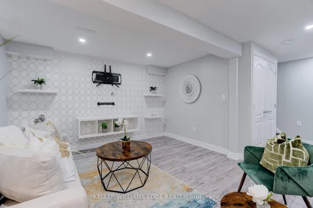 Additional image 30 of 45 Royal Winter Dr Unit 28