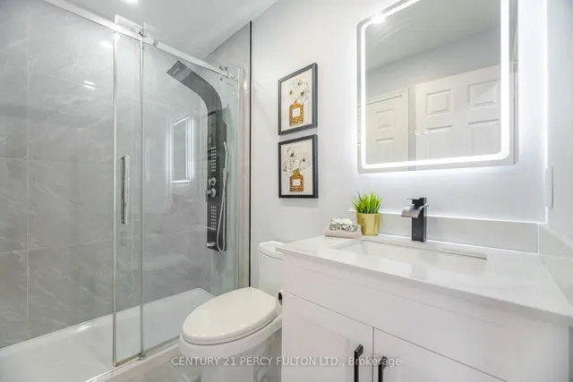 Additional image 20 of 29 Mondeo Dr