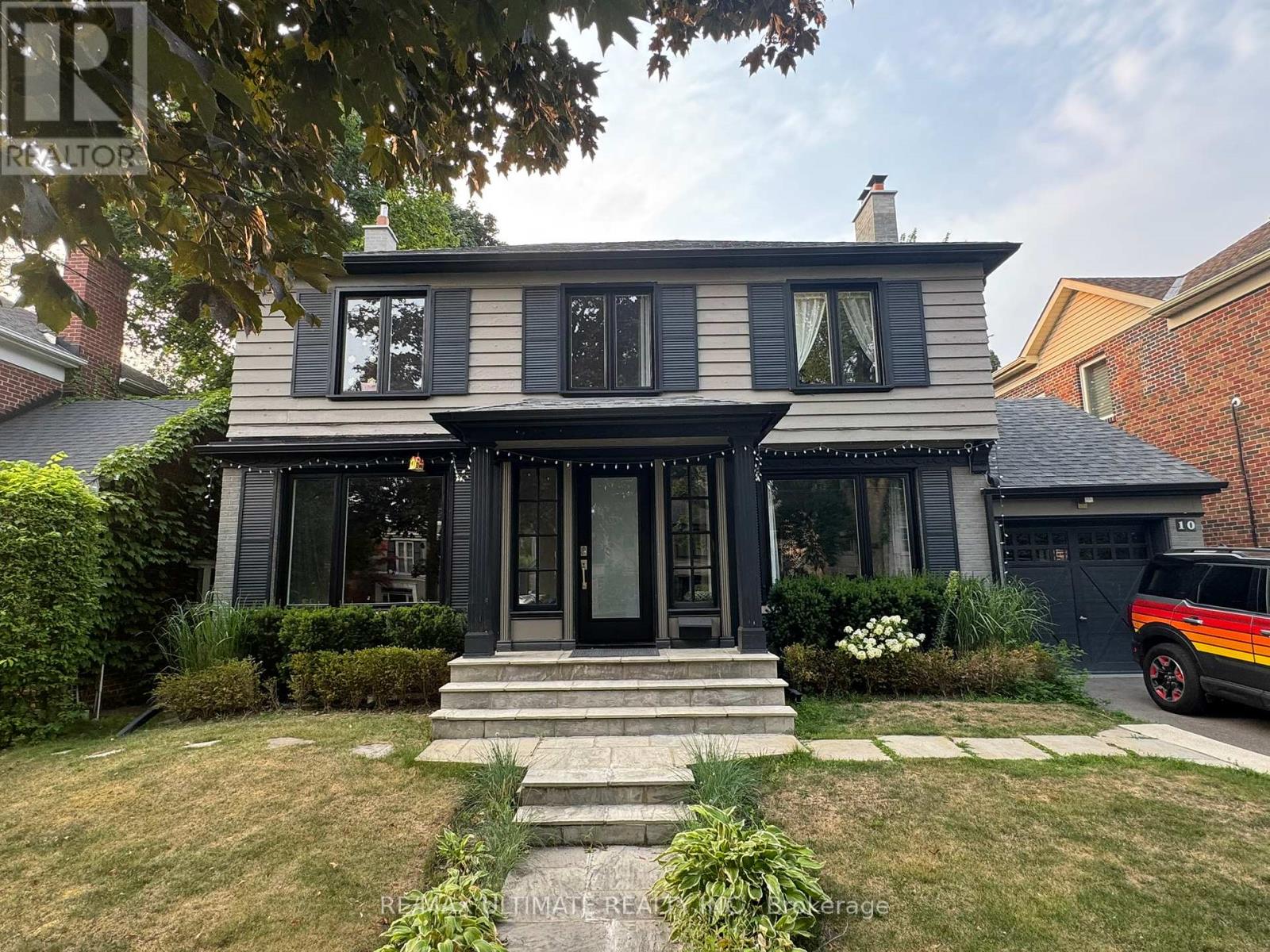 Property image for 10 NOEL AVENUE|Toronto (Leaside), Ontario M4G1B3