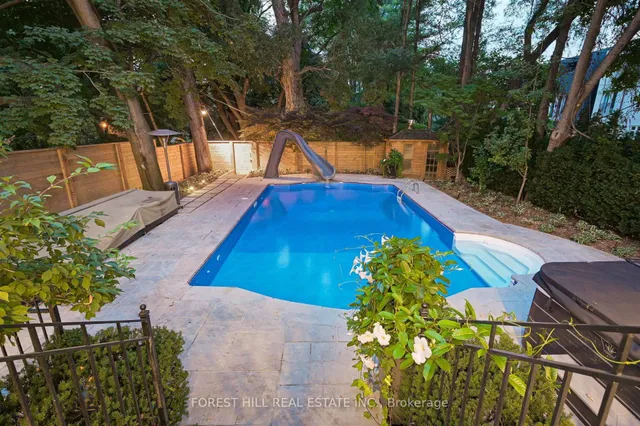 Additional image 31 of 8 Hillholm Rd