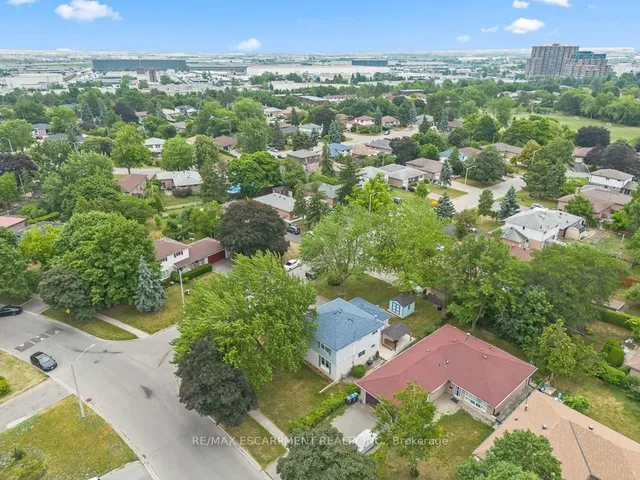 Additional image 42 of 1 Dunbarton Cres