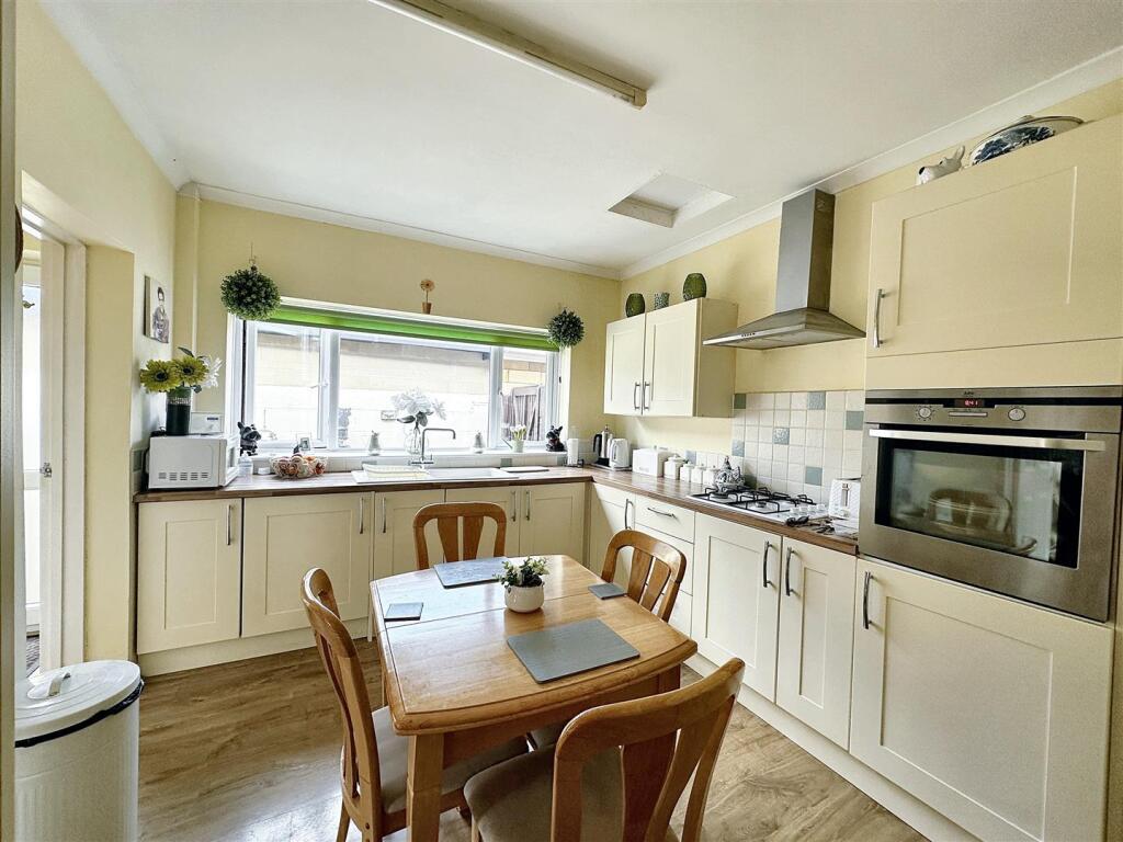 Additional image 2 of The Hollow, Bath