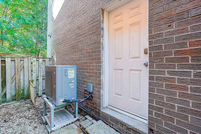 Additional image 48 of 15 Saintsbury Sq