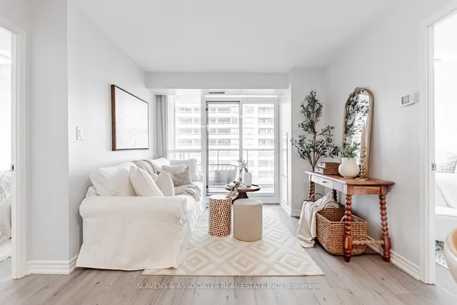 Additional image 9 of 35 Hollywood Ave Unit 918