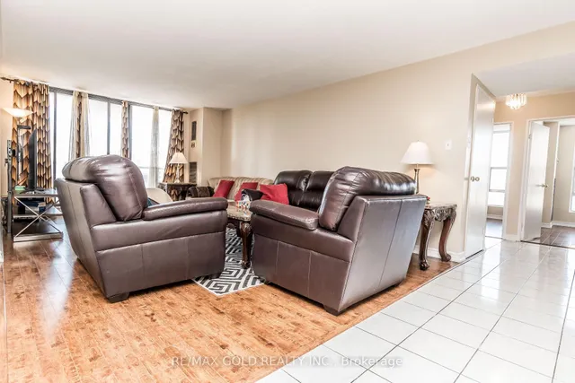 Additional image 8 of 17 Knightsbridge Rd Unit 1010