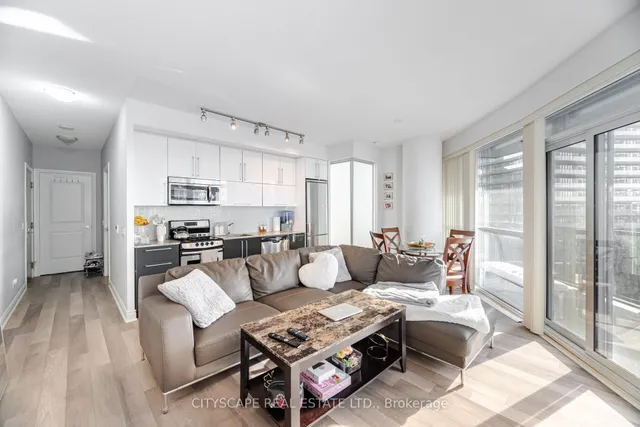 Additional image 5 of 80 Marine Parade Dr Unit 808