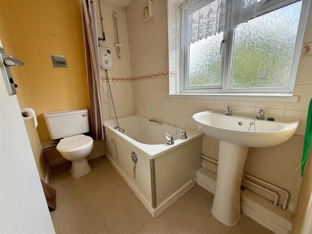 Additional image 11 of Highfield Road, Bradford-On-Avon