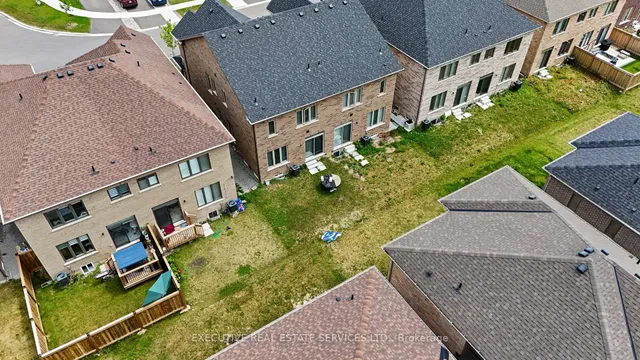 Additional image 38 of 36 Truffle Crt