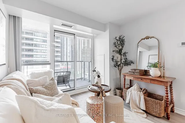 Additional image 10 of 35 Hollywood Ave Unit 918