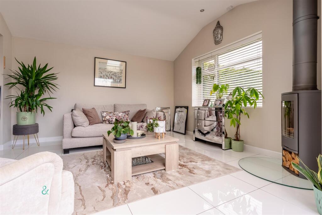 Additional image 11 of Cumbrian Way, Burnley