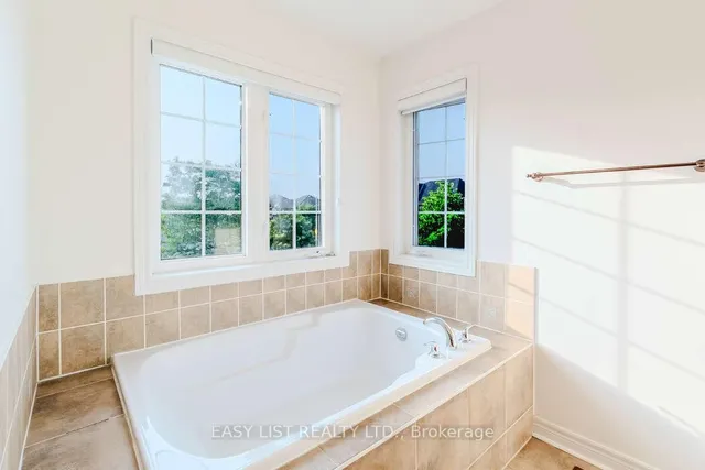 Additional image 39 of 48 Ryecroft Cres