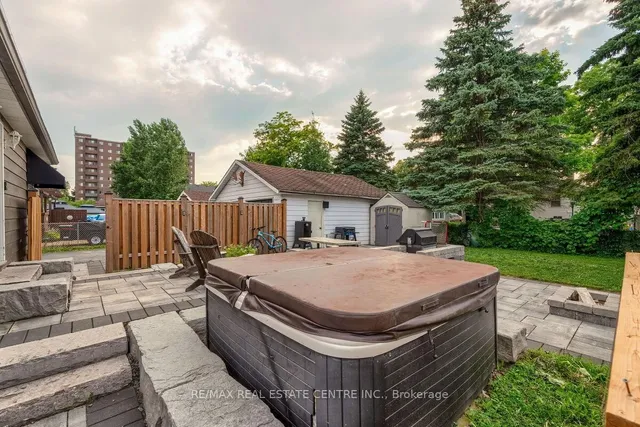 Additional image 40 of 33 MILES St