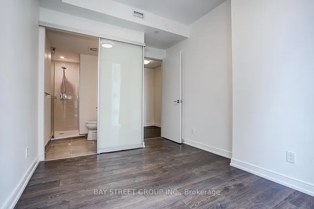 Additional image 31 of 28 Wellesley St Unit 3107