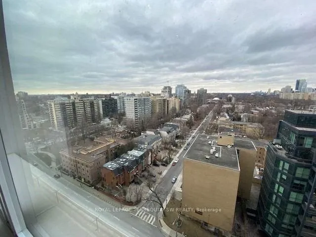 Additional image 4 of 111 St. Clair Ave Unit 1227