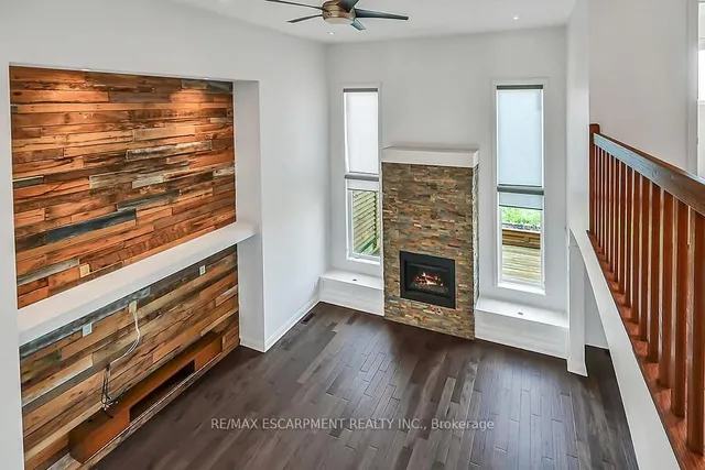 Additional image 29 of 242 Eringate Dr