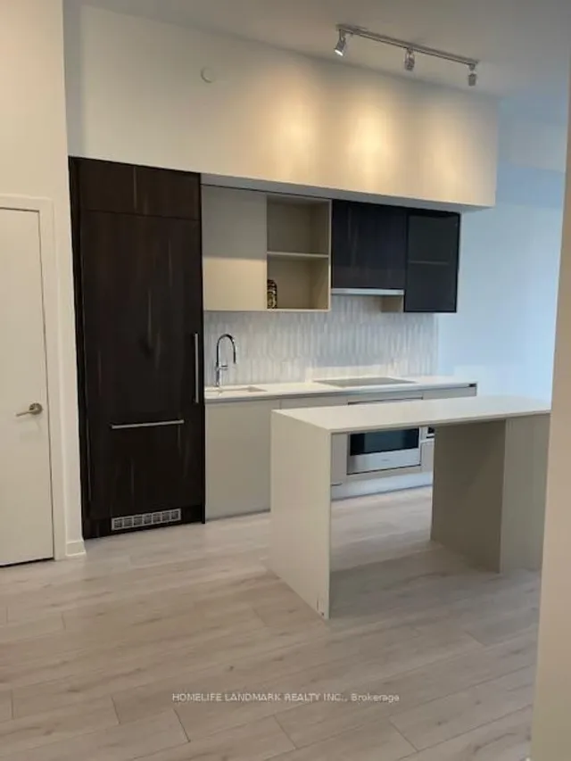 Additional image 13 of 395 Dundas St Unit 216