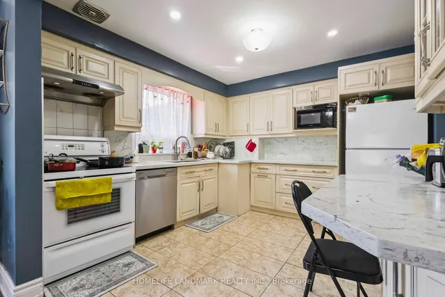 Additional image 15 of 260 Chine Dr