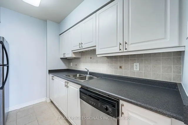 Additional image 13 of 2088 Lawrence Ave Unit 1007
