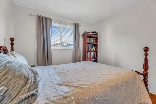 Additional image 34 of 116 FAWCETT Tr