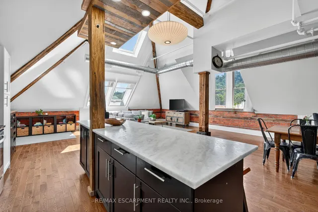 Additional image 24 of 200 STINSON St Unit PH8