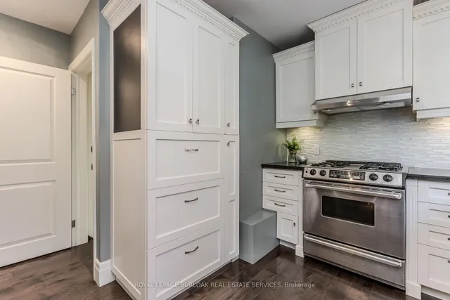 Additional image 26 of 936 Harvey Pl