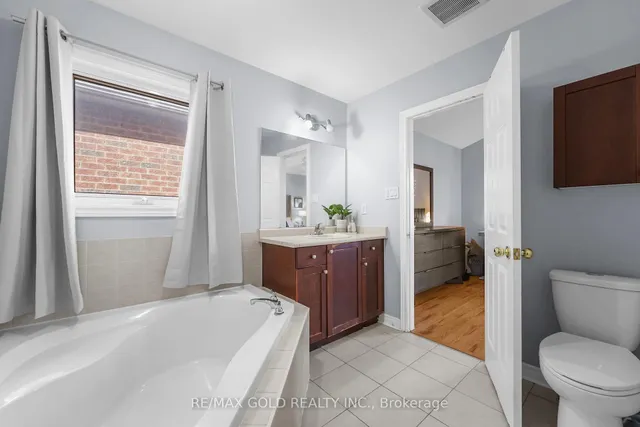 Additional image 36 of 22 Nathaniel Cres