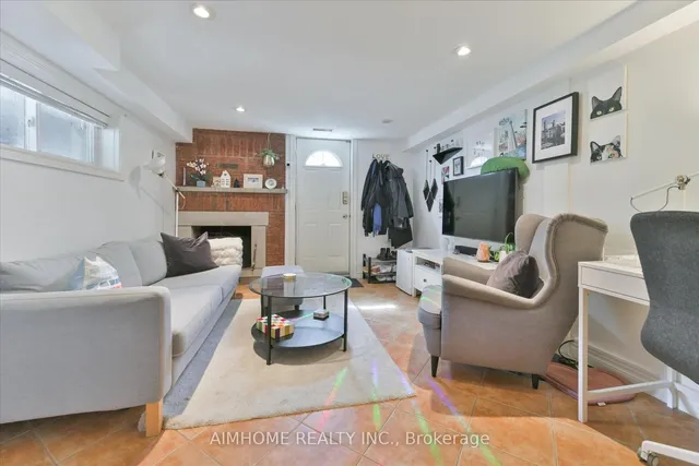 Additional image 21 of 382 Blackthorn Ave