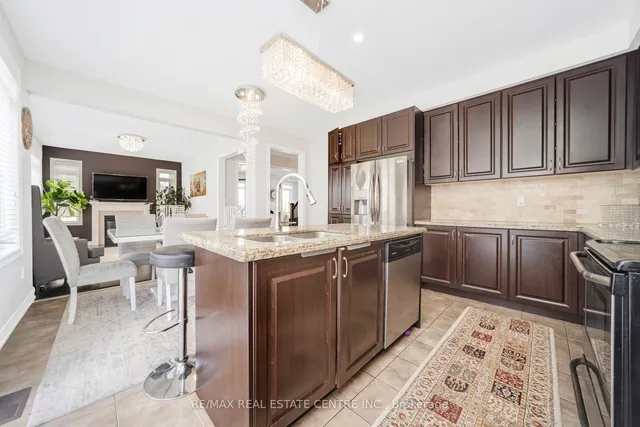 Additional image 17 of 180 Bonnie Braes Dr