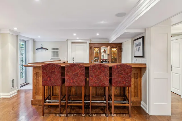 Additional image 35 of 82 Humberview Rd