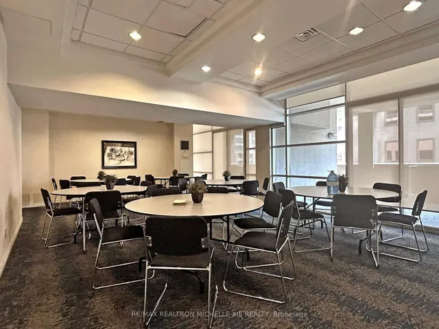 Additional image 45 of 736 Bay St Unit 1009