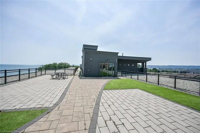 Additional image 34 of 35 Southshore Cres Unit 311