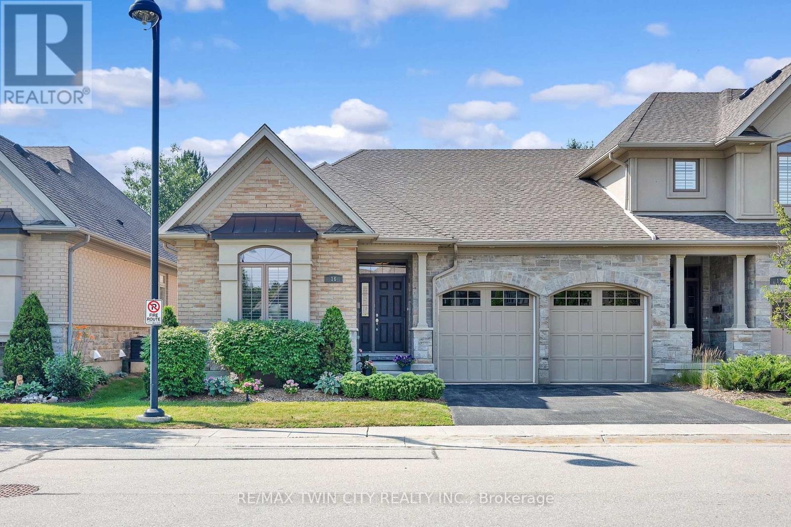 Property image for 16 - 435 WINCHESTER DRIVE|Waterloo, Ontario N2T0B7