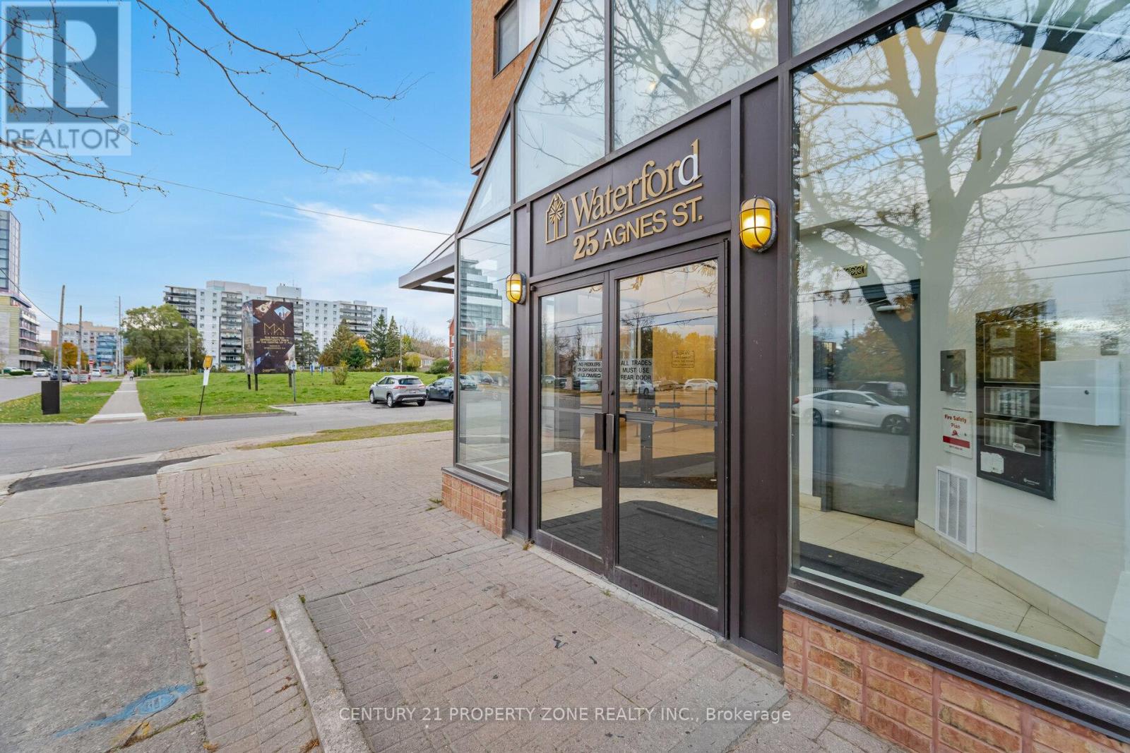 1102 - 25 AGNES STREET|Mississauga (Cooksville), Ontario L5B3X7