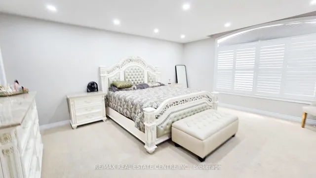 Additional image 13 of 2 Buchanan Cres