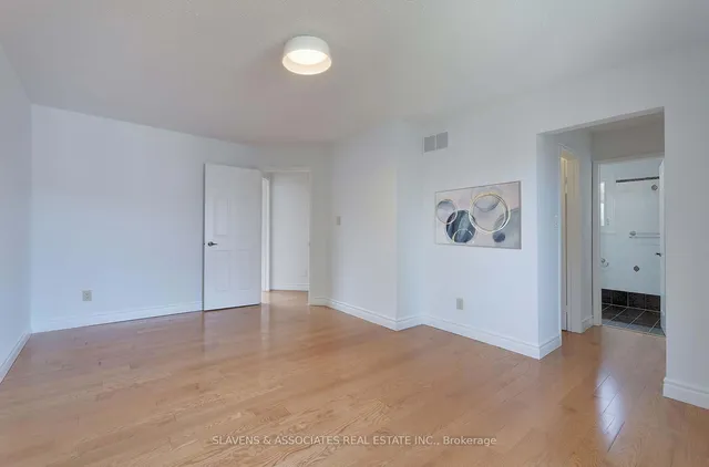 Additional image 16 of 66 Inniscross Cres