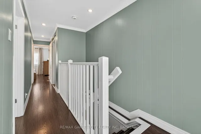 Additional image 17 of 133 Connaught Ave