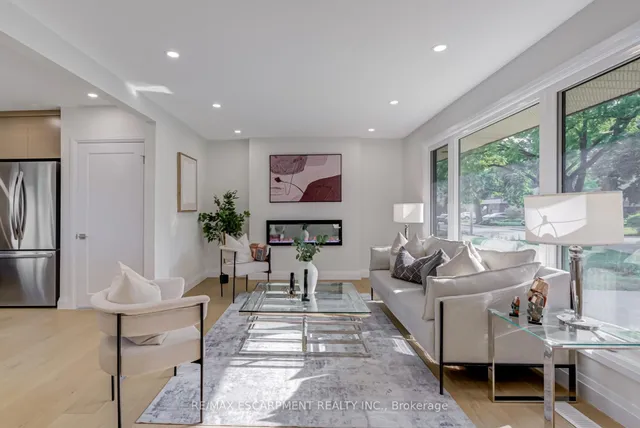 Additional image 7 of 13 Skyland Dr